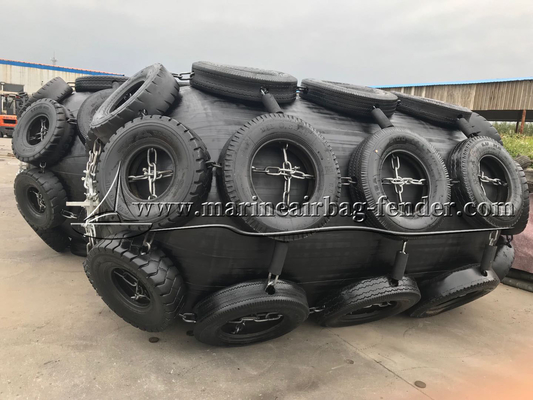 80kpa verouderingsbestendige drijvende pneumatische fender natuurlijke rubber net Yokohama type fender