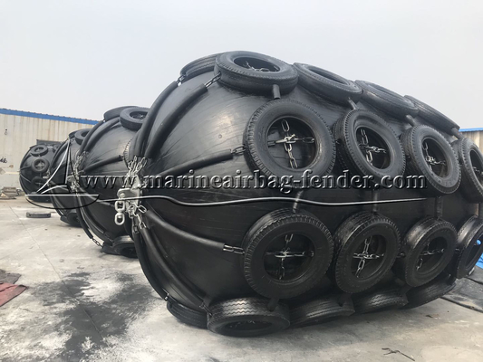80kpa verouderingsbestendige drijvende pneumatische fender natuurlijke rubber net Yokohama type fender