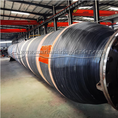 Anti Wear Rubber Hose Customized Flexible Oil Suction Hose Voor zeevrachtterminals
